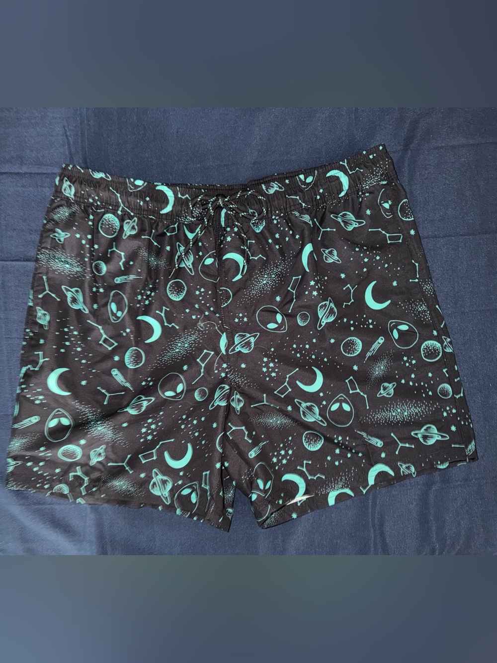 No Boundaries Alien Space Print Swim Trunks Men’s Large 36-38 Black Teal